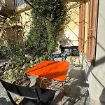 Apartment Elegant With Mezzanine, Center *