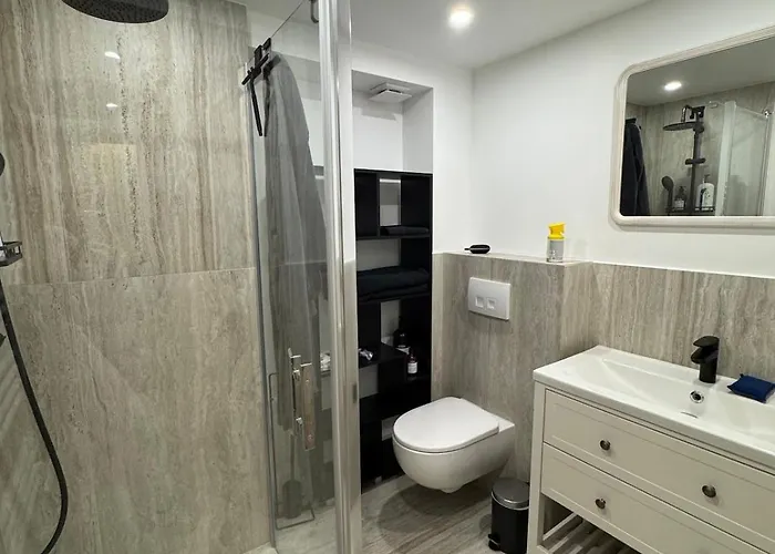 公寓 Elegant With Mezzanine, Center *